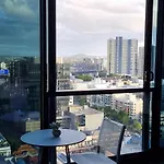 Skyline Apartment In Fortitude Valley