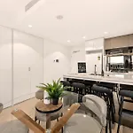 Queen\'S Wharf | River Views, Pool & Free Parking