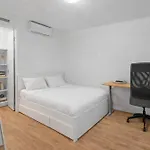 Stylish Bowen Hills Near Centre
