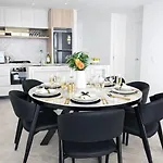 Crown's Jewel - Lv 53 Riverview Luxe On Qwr Brisbane
