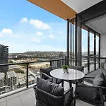 Modern 1Br With Stunning Views And Best Location