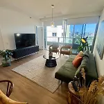 Skyline Escape - 3 Bedroom With River Views Apartment Brisbane