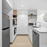 Iconic Queens Wharf 2Br Prime Cbd Location