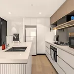 Apartment Queen's Wharf | Lights Escape + Pool, Parking Brisbane