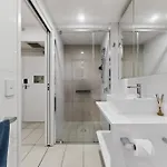1bed Pvte - Portside Wharf Location Apartment Brisbane
