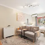 Comfy Near Gabba With Secure Parking