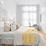 Warner Mcwhirters Apartments