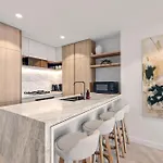 Queens Wharf 3br With 2 Parking