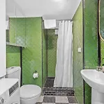 Apartment New Yorker