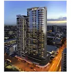 Soft City Glow Serene Lucid 2Br Stay