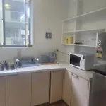 Breezy Entire 2 Bedroom Unit Top Floor Next To Uq