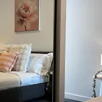 Apartment Fortitude Valley By Flatiron High Floor 2bd Brisbane