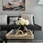 Fortitude Valley By Flatiron High Floor 2bd * Brisbane