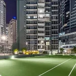 Tropical City Escape On Brisbane River