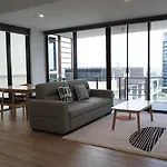 Kozyguru | South | Prime Skyline Retreat Apartment *