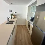 Skyline Escape - 3 Bedroom With River Views Brisbane