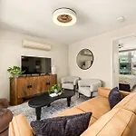 Riverside Living - Walk To Suncorp Stadium