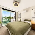 Riverside Living - Walk To Suncorp Stadium * Brisbane