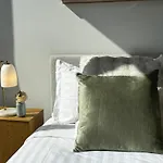 Fortitude Valley By Flatiron High Floor 2bd