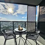 Fortitude Valley By Flatiron High Floor 2bd Apartment *