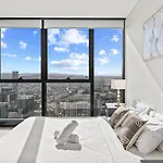 Skyline Heights 3beds Panoramic View Freeparking Apartment *