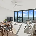 Skyline Heights 3beds Panoramic View Freeparking Apartment