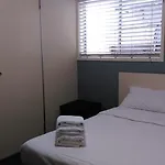 Snooze Inn