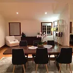 Elegant 4 Brm House In Exclusive New Farm