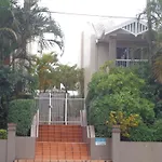 St Lucia Gardens