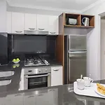 Oaks Brisbane Lexicon Suites
