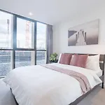 Airtrip At Woolloongabba