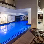 Oaks Brisbane Lexicon Suites