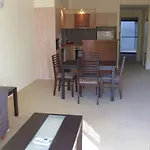 Spring Hill Central Apartments