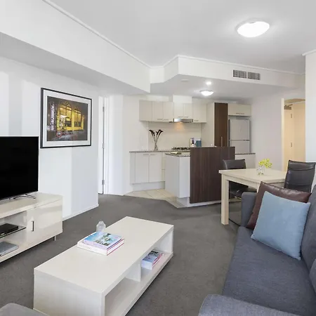 Aparthotel Oaks Aurora 4*