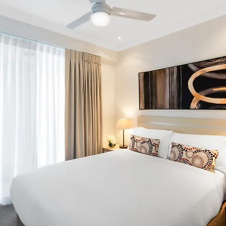 Aparthotel Oaks Mews 4*