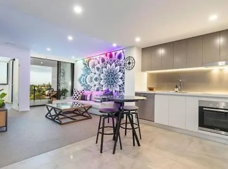 Apartment Inner 1 Bedroom With Rooftop Pool And Parking - Serain Residences Brisbane