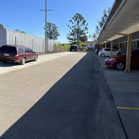 Oxley Motor Motel 4*