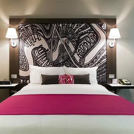 Hotel Voco Centre By Ihg 4*