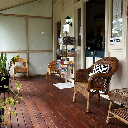 Ellie's Hostel *