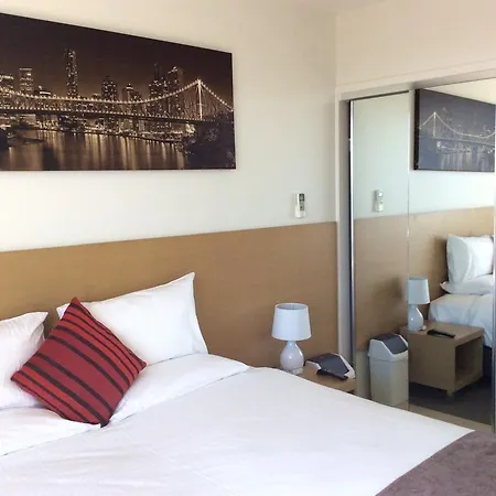 Pa 5* Brisbane