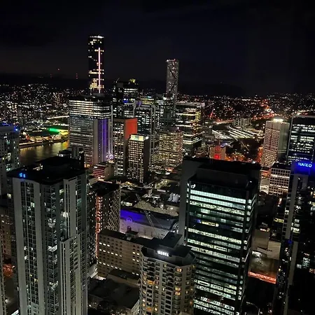 Amazing &river Views 60th Level Skytower 3 Bedrooms&free Parking Apartment Brisbane