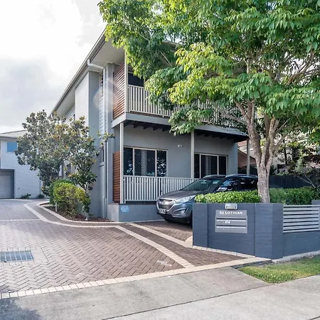 Lovely Family 3 Bedroom Townhouse Close To By Serain Residences Brisbane