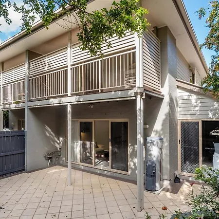 Holiday home Lovely Family 3 Bedroom Townhouse Close To By Serain Residences Brisbane