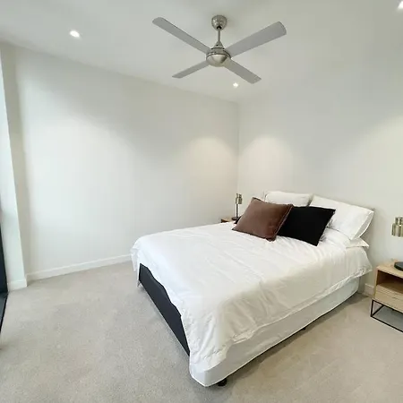 Chermside 3 Beds Close To Hospital And Shops
