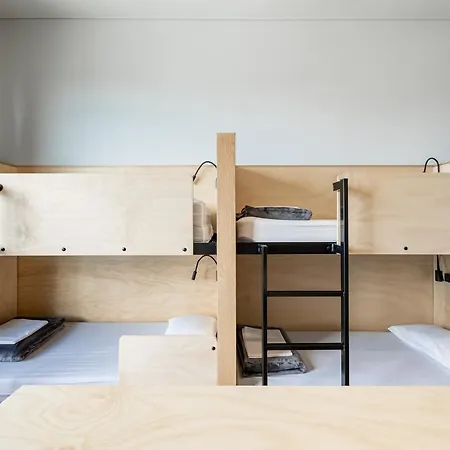 Bunk Hostel *