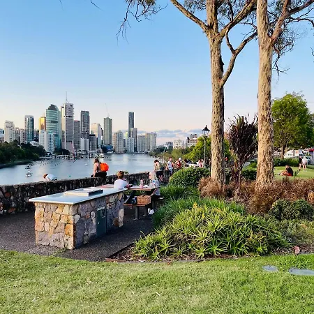 Apartment Boutique With Garage Brisbane