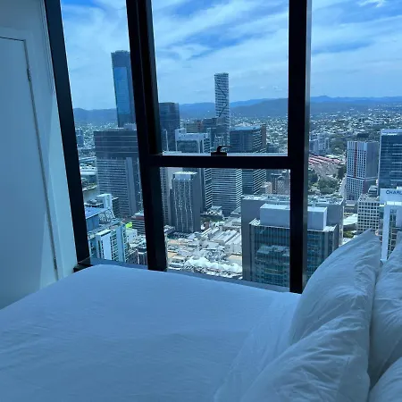Amazing &river Views 60th Level Skytower 3 Bedrooms&free Parking Apartment Brisbane