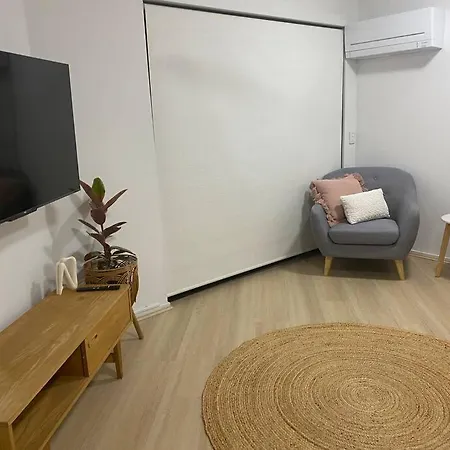 Oasis In Cbd With Free Secured Parking Apartment Brisbane