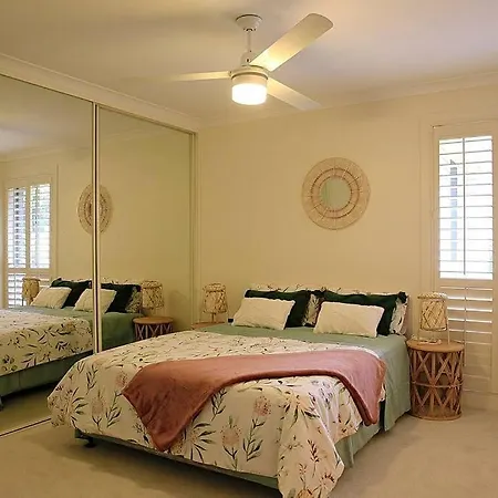 Bali Style Designer's House In Location Villa Brisbane