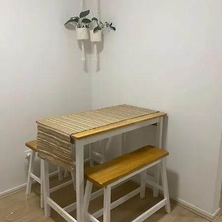 Apartment Oasis In Cbd With Free Secured Parking